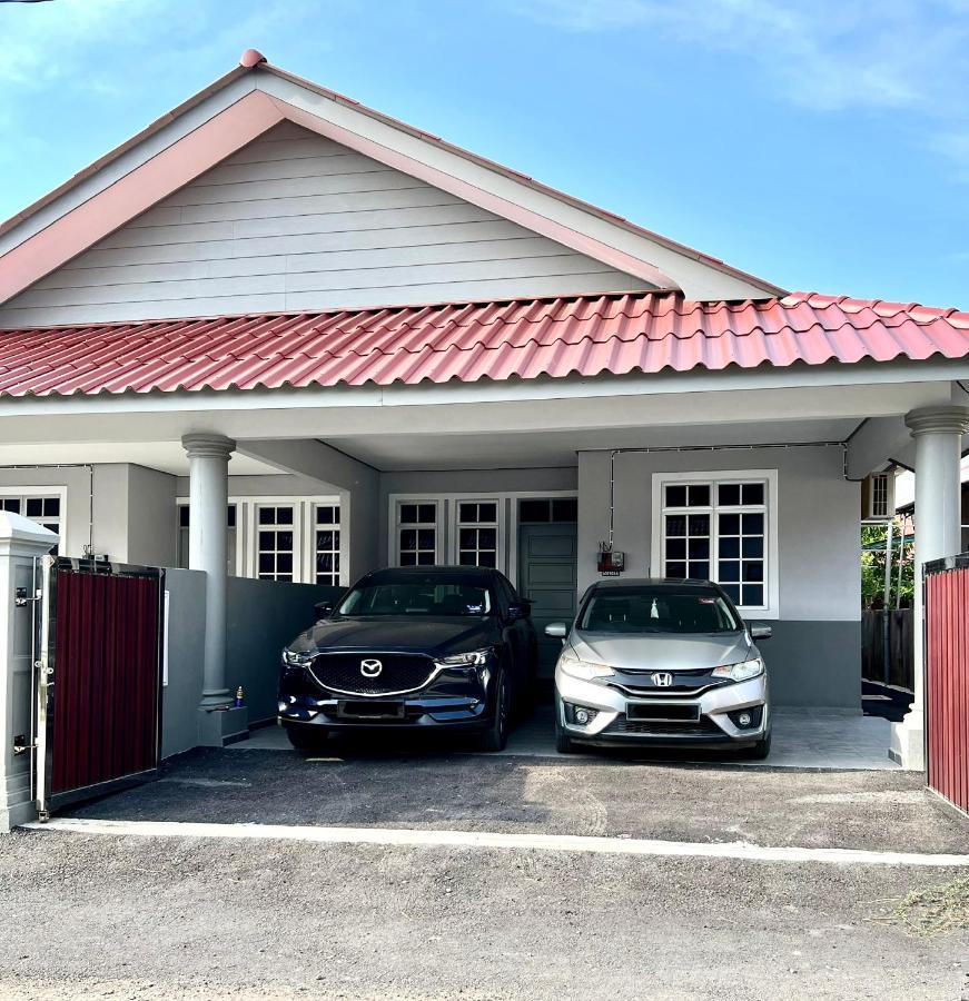 Teratai Homestay 3 Batu Buruk Kuala Terengganu Dış mekan fotoğraf