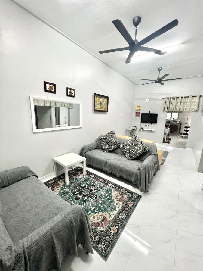 Teratai Homestay 3 Batu Buruk Kuala Terengganu Dış mekan fotoğraf