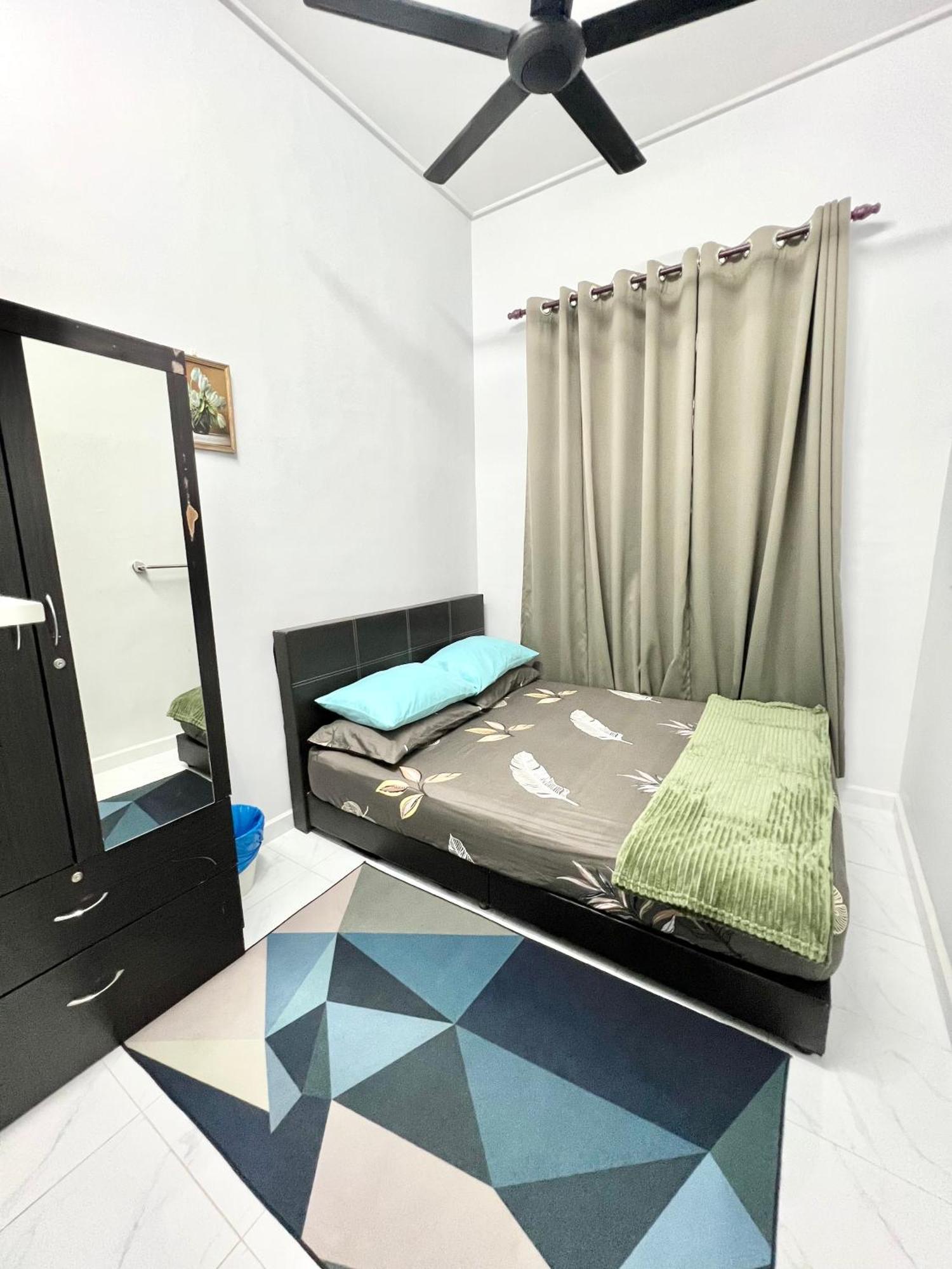 Teratai Homestay 3 Batu Buruk Kuala Terengganu Dış mekan fotoğraf