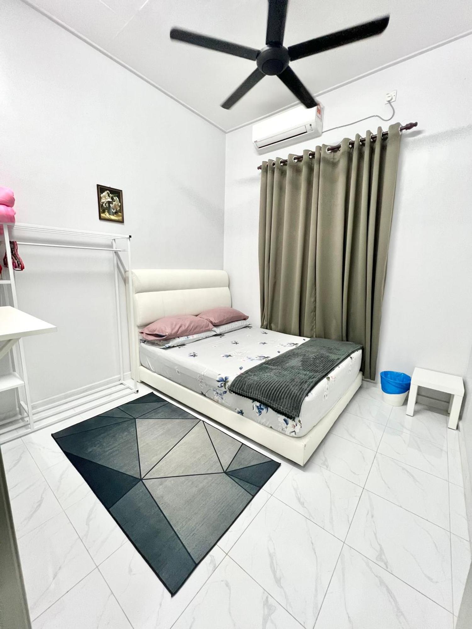 Teratai Homestay 3 Batu Buruk Kuala Terengganu Dış mekan fotoğraf