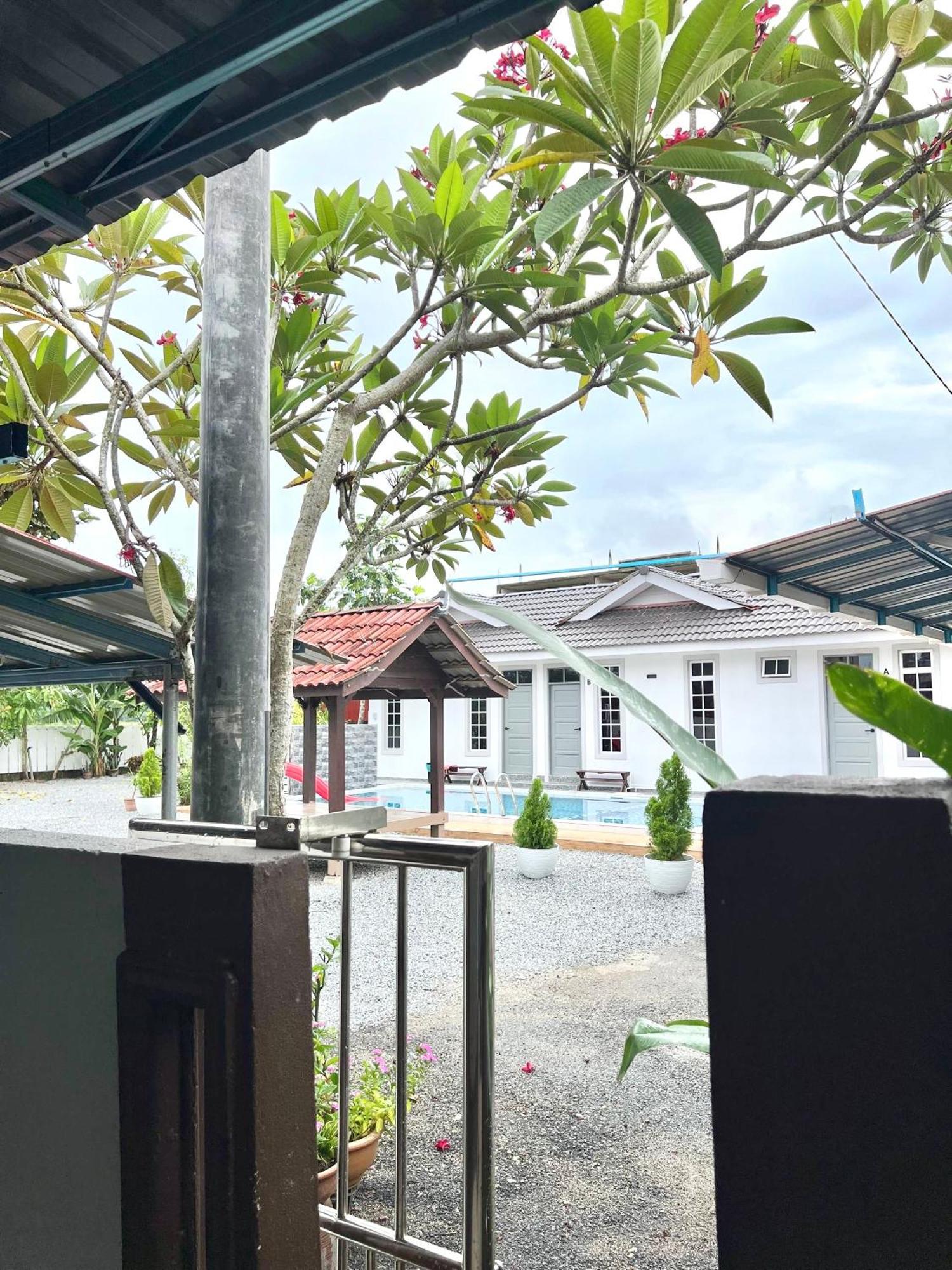 Teratai Homestay 3 Batu Buruk Kuala Terengganu Dış mekan fotoğraf