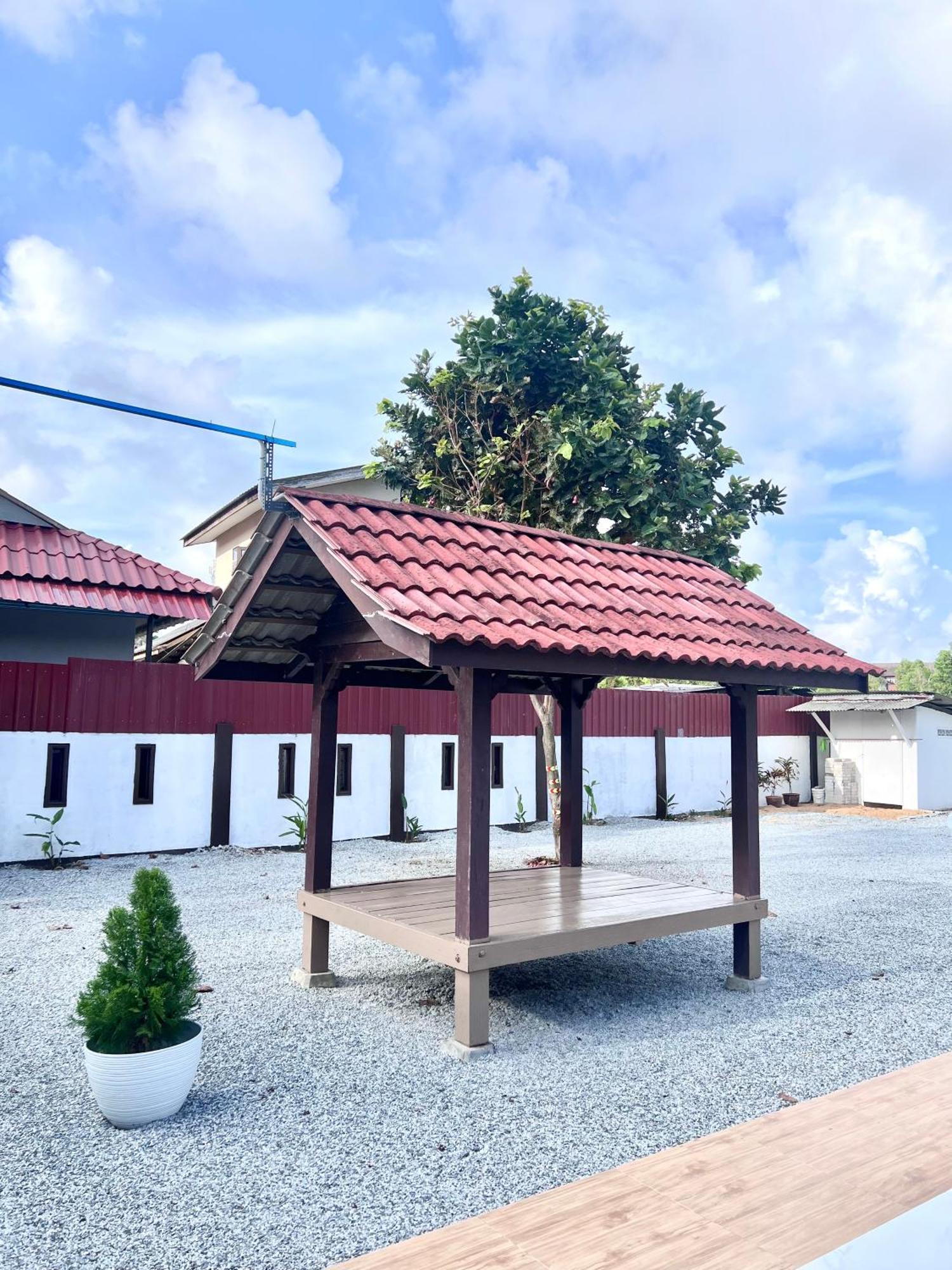 Teratai Homestay 3 Batu Buruk Kuala Terengganu Dış mekan fotoğraf